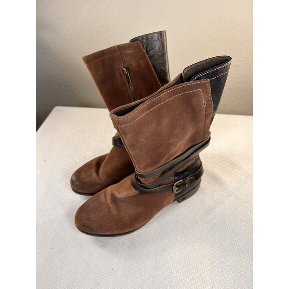UGG Shoes - UGG Deanna Suede Leather Moto Boots Size 6‎